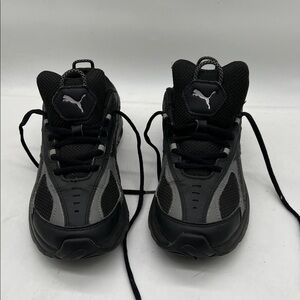 Puma youth Cell Speed Size 5 c Training Shoe